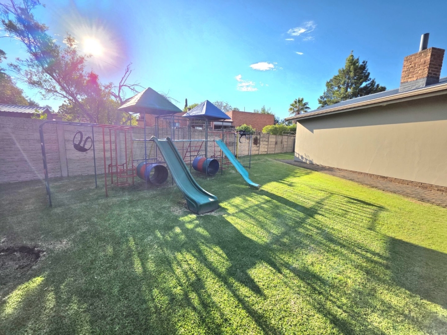 4 Bedroom Property for Sale in Morelig Free State